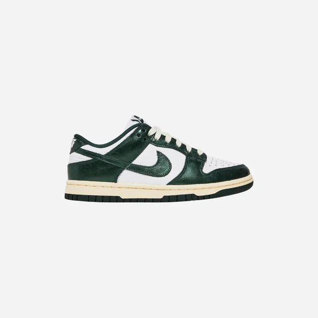 NIKE DUNK LOW VINTAGE GREEN (WOMEN'S)