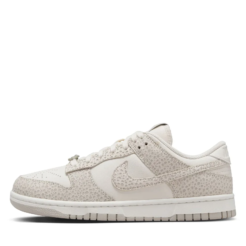 Women's Nike Dunk Low Premium - Phantom/Photon Dust