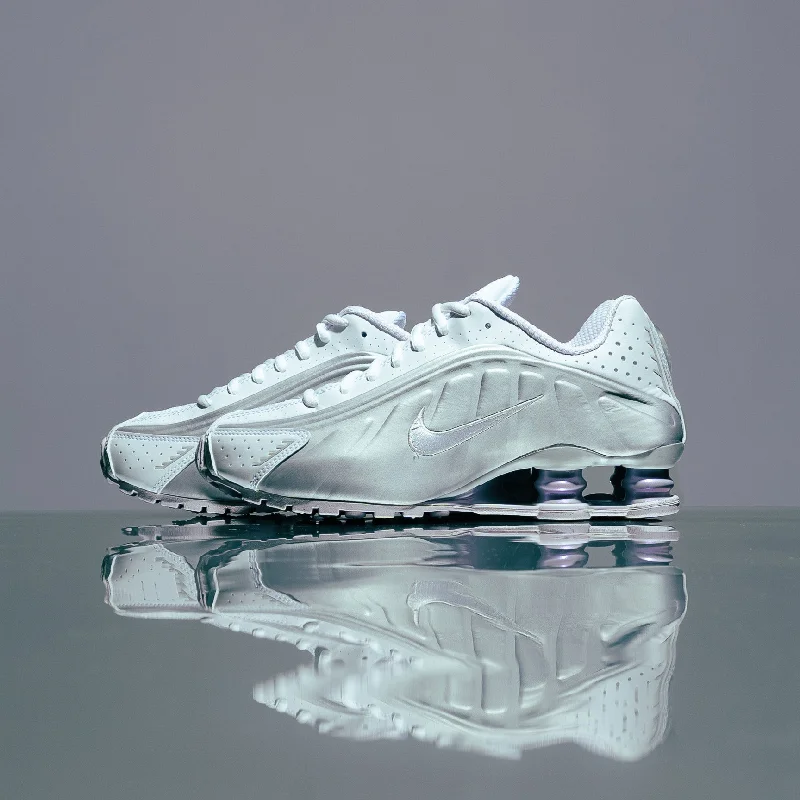 Women's Nike Shox R4 - White/Barely Grape