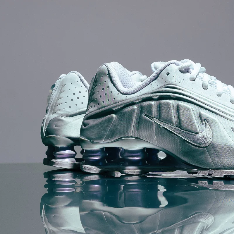 Women's Nike Shox R4 - White/Barely Grape