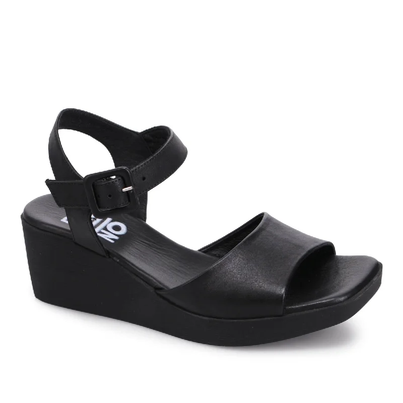 Francis Wedged Sandal