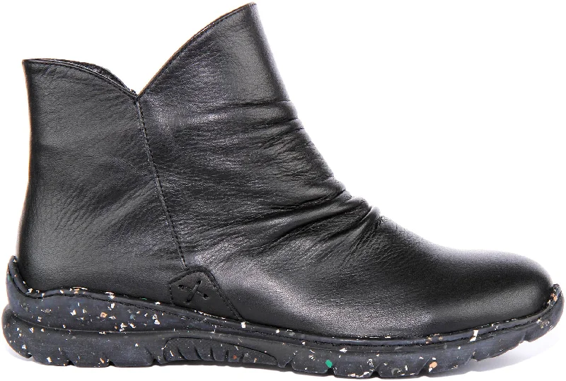 Mia Soft ankle Boots In Black