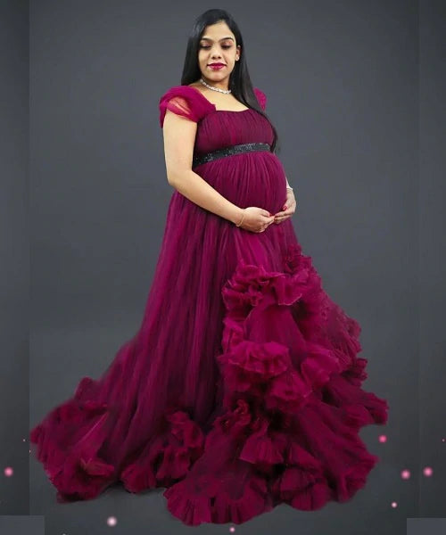 G648(2), Dark Magenta Puffy Pre Wedding Shoot Trail Gown Size(All)