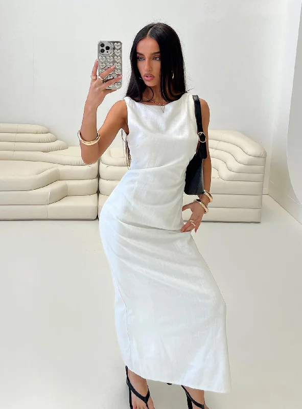 Mocca Maxi Dress White