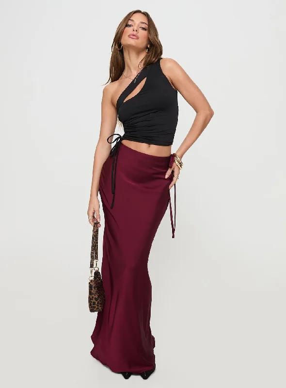 Fluttering Maxi Skirt Burgundy