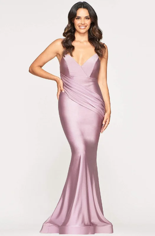 Faviana - S10212 Sleek Plunging V-neck Trumpet Dress